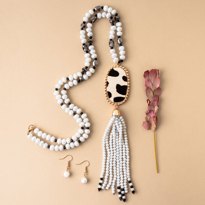 72865 - Animal Print Beaded Tassel Necklace - White