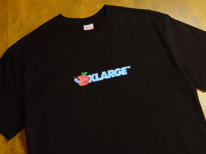 Apples T-Shirt - Solid Black