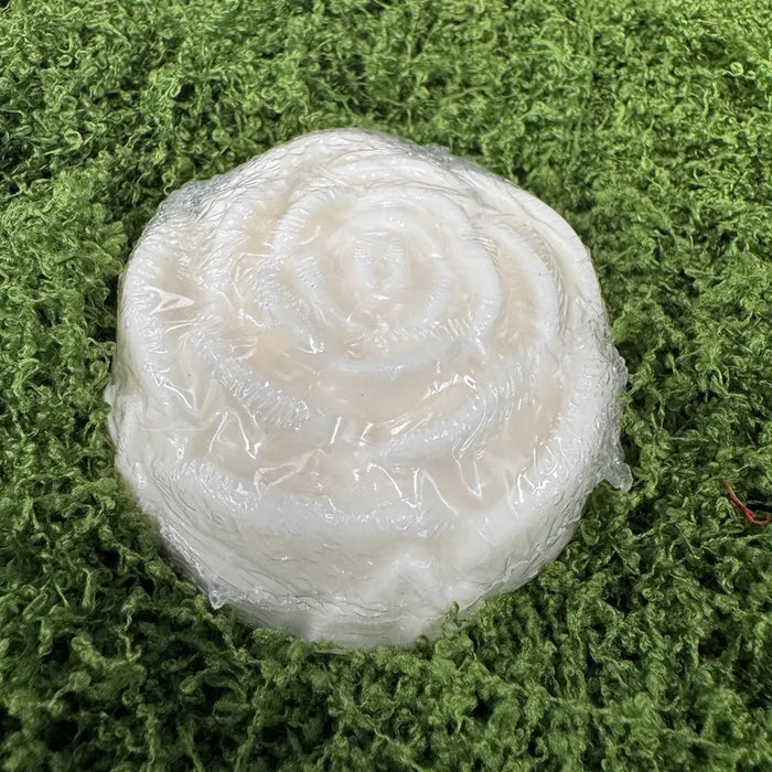 Bed of Roses Deluxe Soap