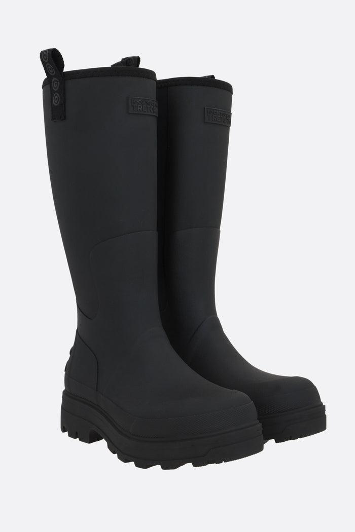Bryum rubber and neoprene boots