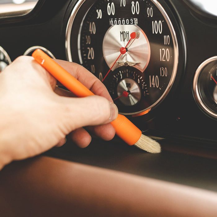 Detail Factory Crevice Mini Synthetic and Boar Hair Detailing Brush Combo Pack Orange Example