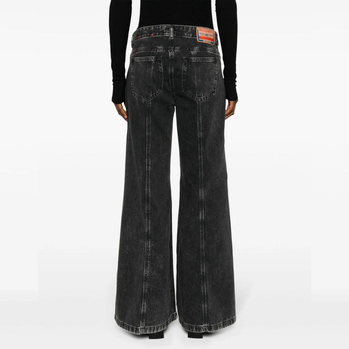 Diesel D-Akii 068hn flared bootcut jeans Black