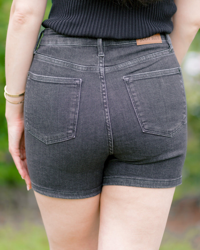 Downtown Vibes Judy Blue Short