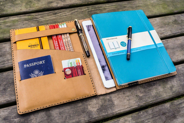 Leather Leuchtturm1917 B5 Notebook & iPad Air/Pro Cover - Natural