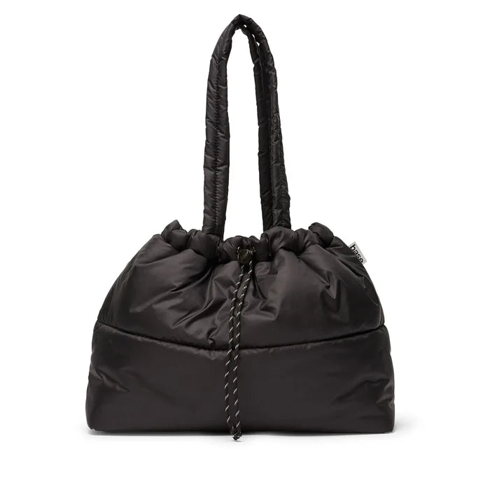 SCRUNCH BASE | Black - Darling & Domain