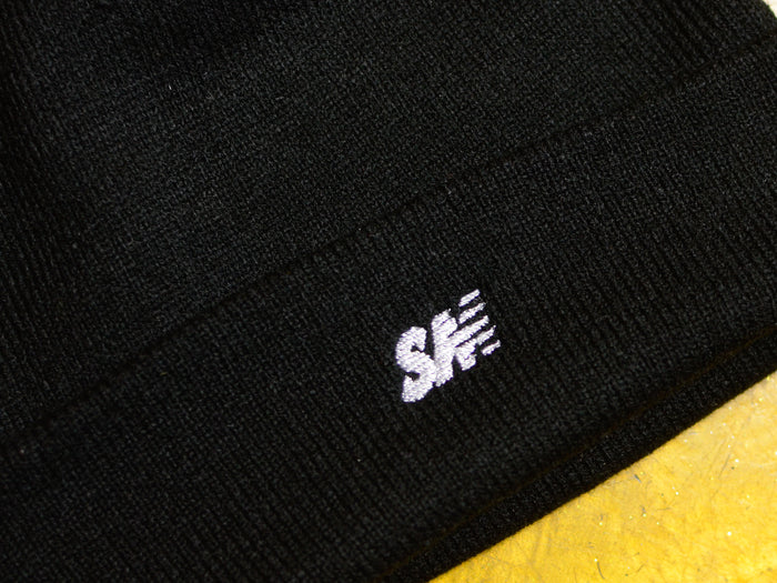 SM Classic Micro Embroidered Cuff Beanie - Black / White