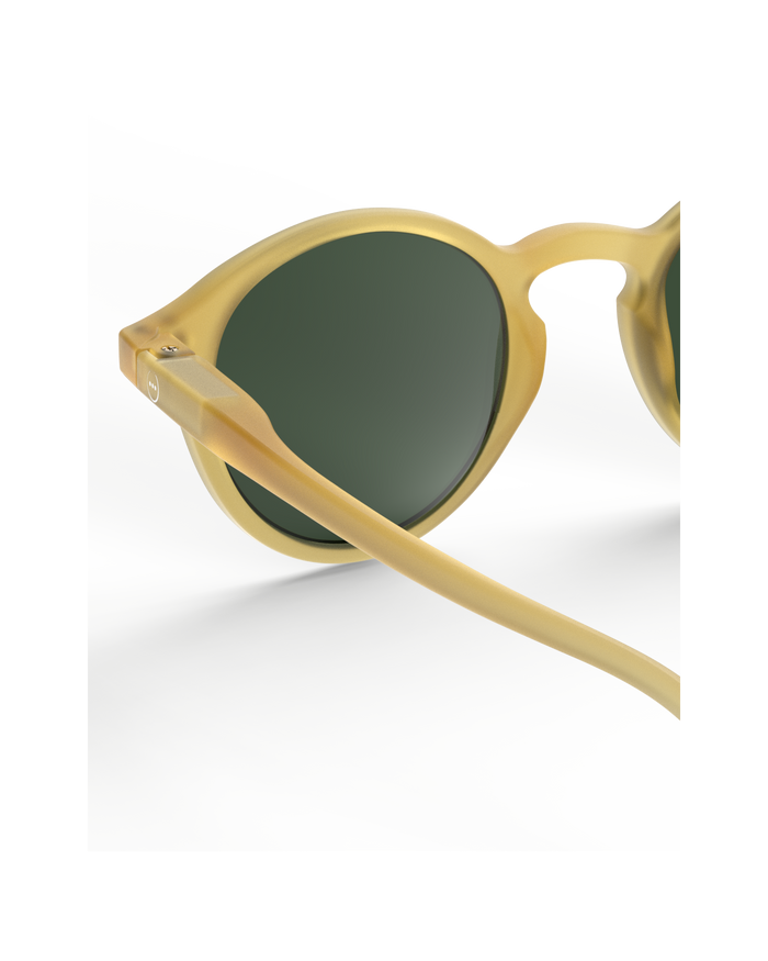 Izipizi - Sunglasses - 100% UV Protection - 5-10 Years - Yellow Honey - Close Look 2