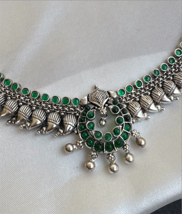 The Dhyana Silver Paisley Necklace