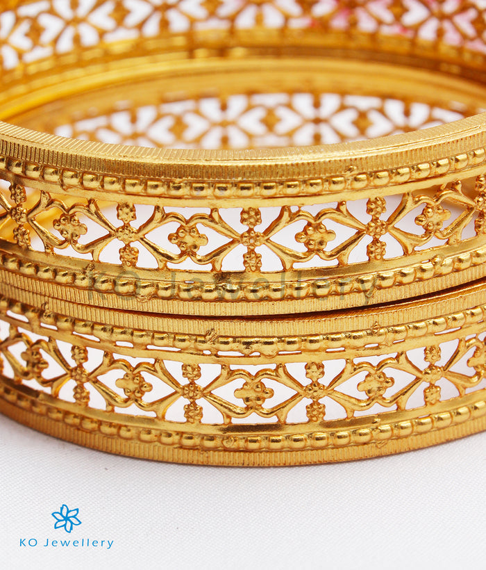 The Rajaka Silver Bangle- single (Size /2.2/2.4/2.6/2.8)